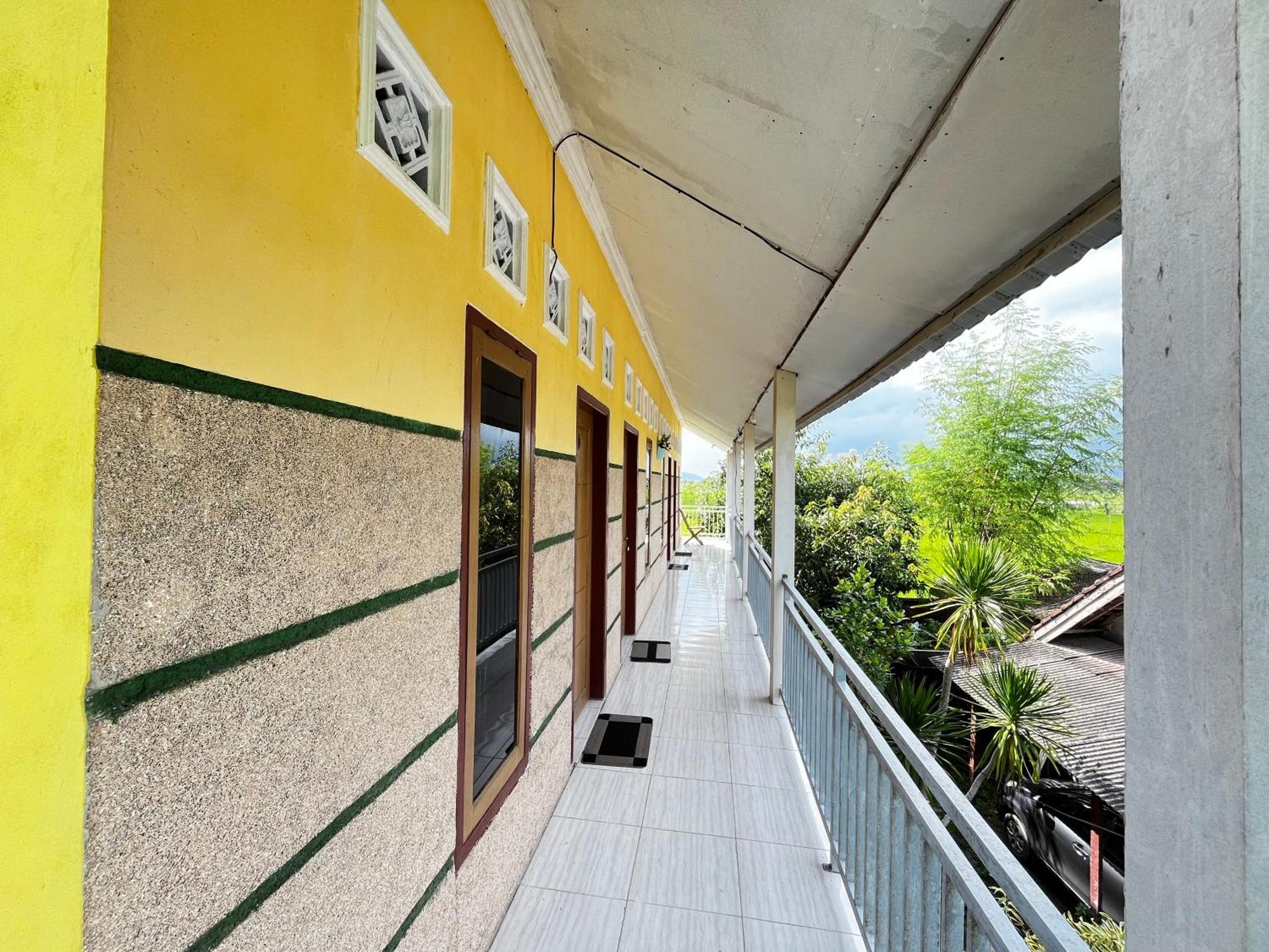 Alan'S Homestay Kuripan  Ngoại thất bức ảnh